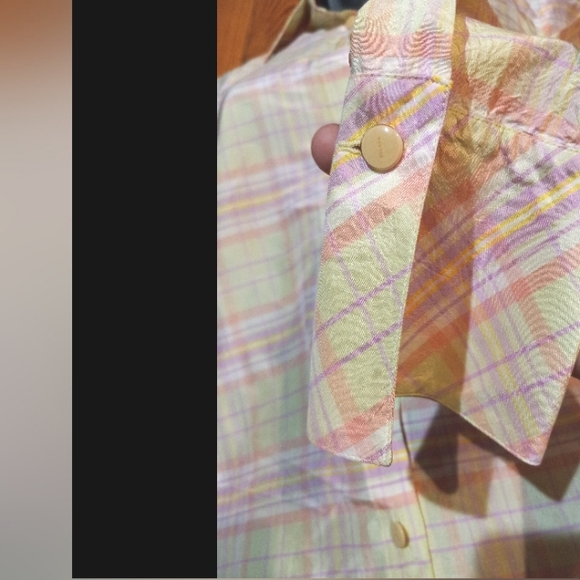 Escada shirt - Picture 6 of 11